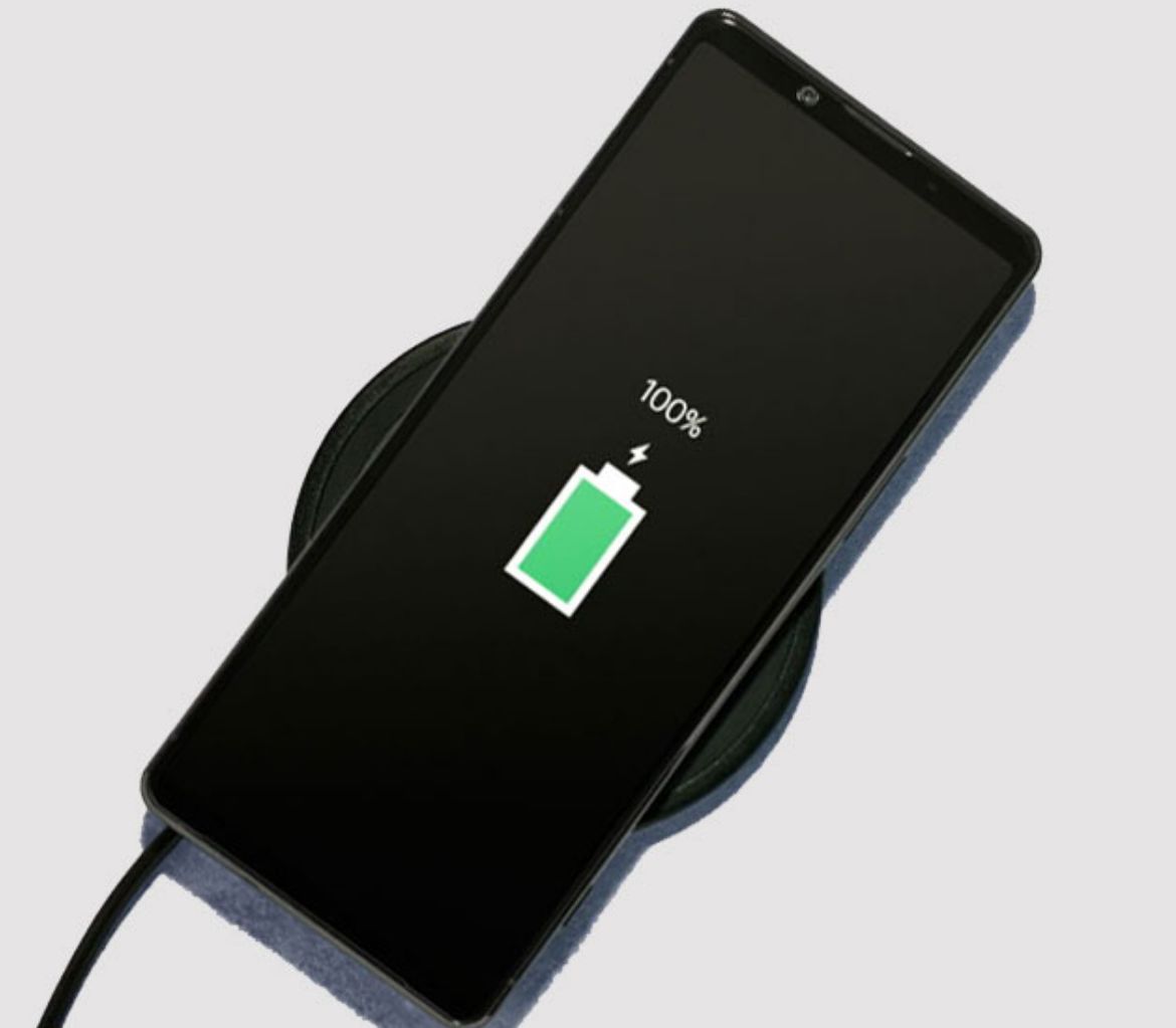 Xperia 1 II、一部ユーザーよりワイヤレス充電の不具合、充電できなくなるとの報告 | アンドロイドネクスト